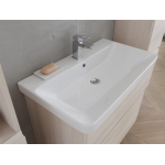 Schränke mit Waschbecken