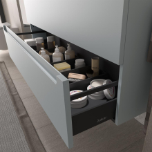 Schrank wandhängend MONTERREY 700 2 Metallauszug mit Softeinzug BLUE FOG 697 x 540 x 450 mm