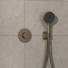hansgrohe ShowerSelect Comfort S Thermostat Unterputz für 2 Verbraucher mit integrierter Sicherungskombination nach EN1717, Brushed Bronze