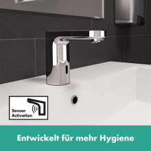 hansgrohe Vernis Blend Elektronik-Waschtischmischer mit Temperaturvoreinstellung Netzanschluss 230 V, Chrom
