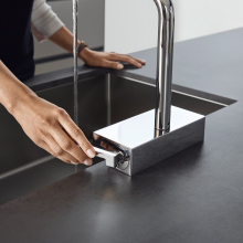hansgrohe Aquno Select M81 Einhebel-Küchenmischer 250, Ausziehauslauf, 2jet, sBox, Chrom