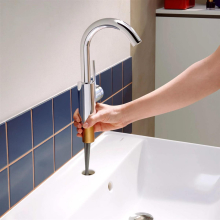 hansgrohe Zesis S Einhebel-Waschtischmischer 210 CoolStart mit Schwenkauslauf ohne Ablaufgarnitur, Chrom