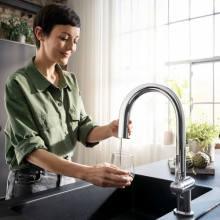 hansgrohe Aqittura M91 FilterSystem 210, Ausziehauslauf, 1jet, Starter Set, Chrom