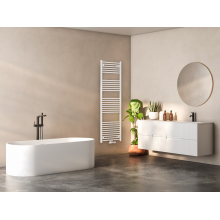 Zehnder O100 Badheizkörper 1400x600mm weiß (RAL 9016)